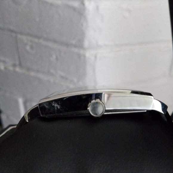 Hugo Boss Rectangular White Dial Men's Watch - Picture 4 of 13